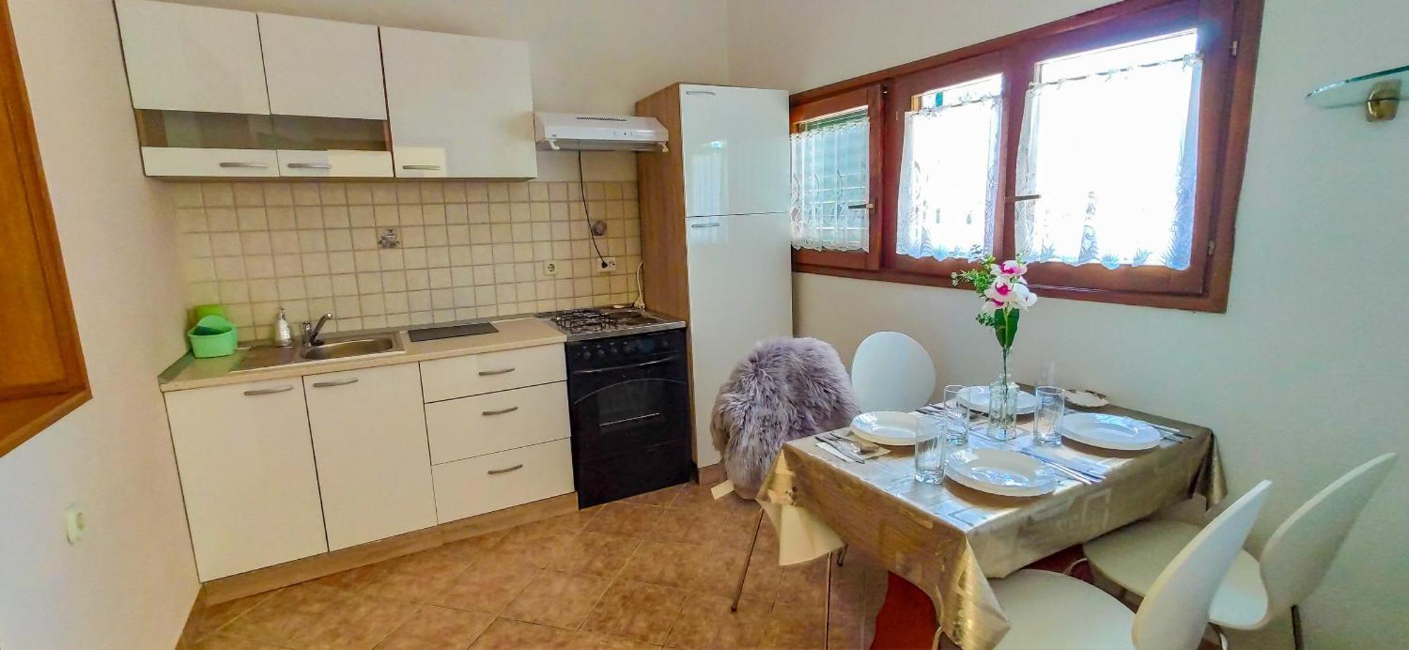 Apartments Marija Карлобаг Стая снимка